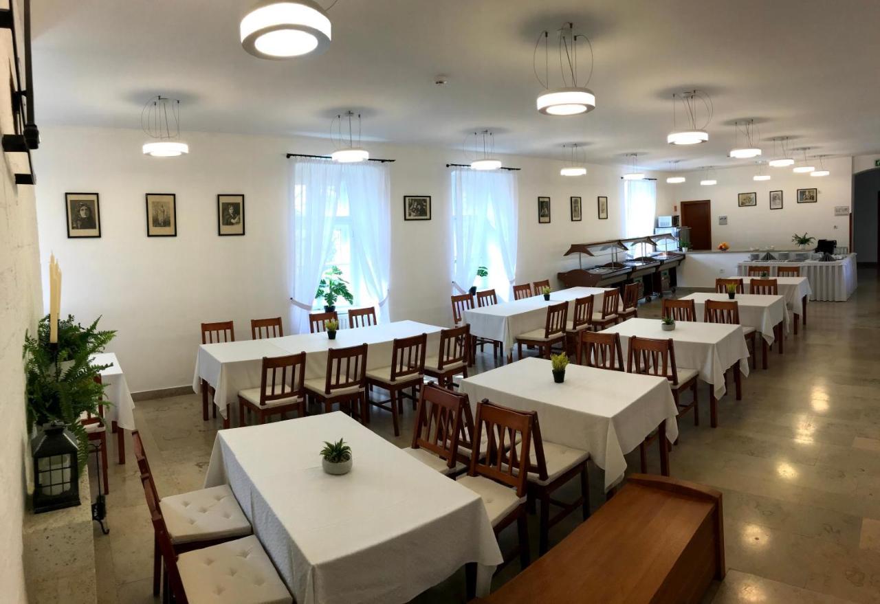 Huszarvar Hotel Kastelyszallo Szerencs Zewnętrze zdjęcie