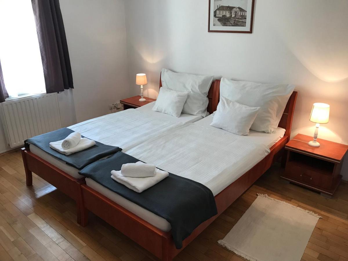Huszarvar Hotel Kastelyszallo Szerencs Zewnętrze zdjęcie